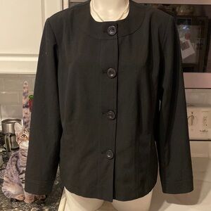 P womens Chico’s solid black long sleeve lined blazer size 3